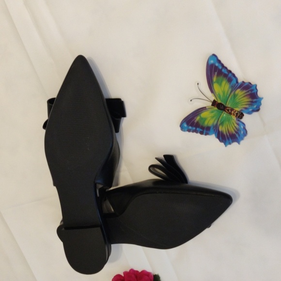 Shoes black low tops with heel straps - Picture 3 of 8